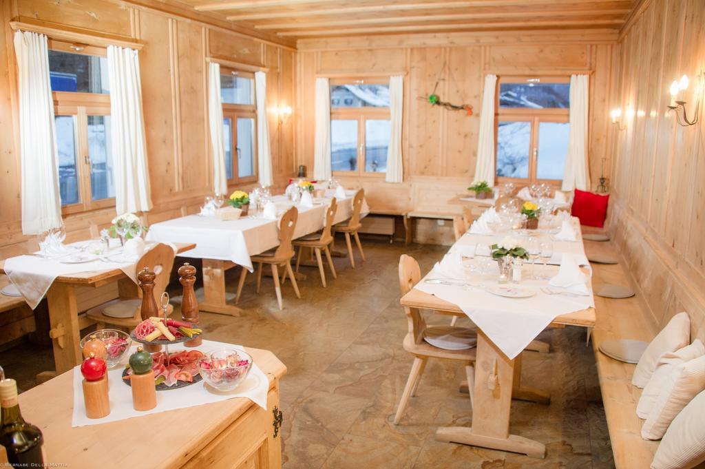Hotel Veduta Cinuos-Chel Экстерьер фото