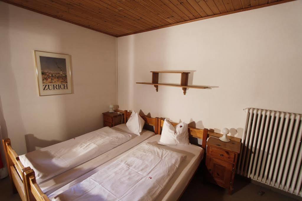 Hotel Veduta Cinuos-Chel Экстерьер фото
